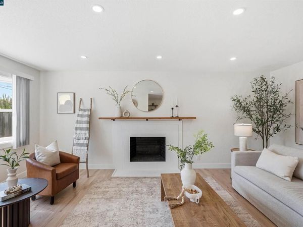 1899 Queens Rd , Concord, CA 94519