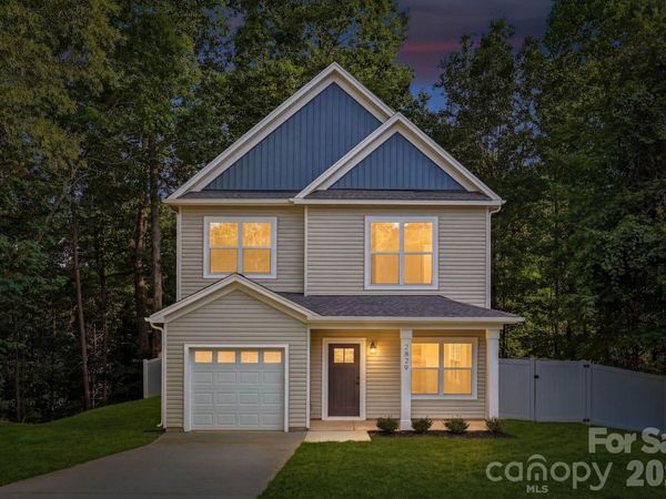 2829 Overlook Trail, Charlotte, NC 28212