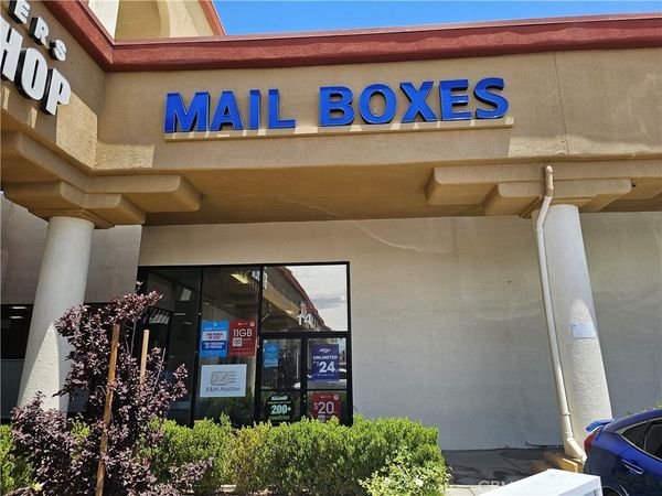 3005 E Palmdale Boulevard E, Unit 14, Palmdale, CA 93550