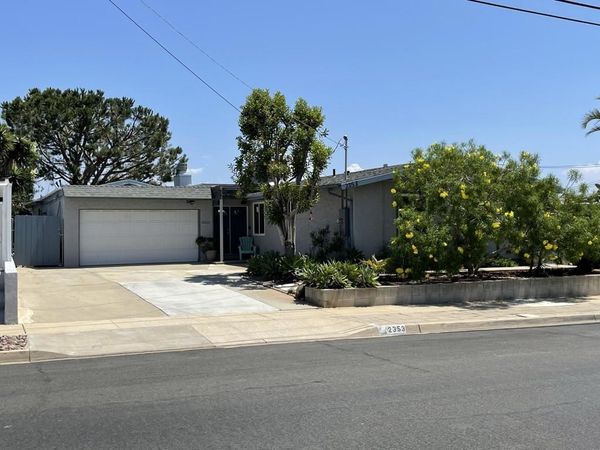 2353 Cowley Way , San Diego, CA 92110