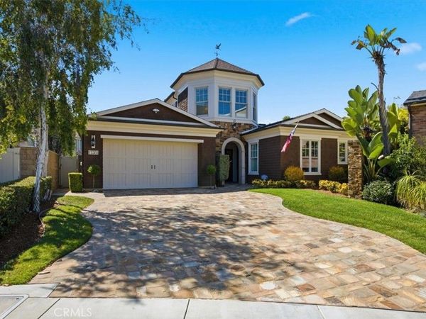 17351 Sagatuck Lane, Huntington Beach, CA 92649