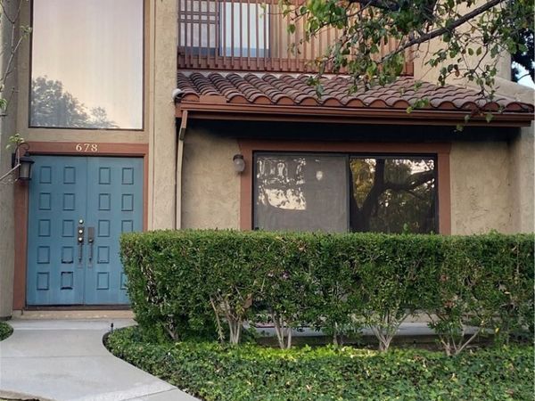 678 Rosewood , Camarillo, CA 93010
