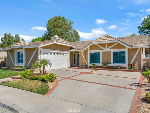 23515 Estrella , Valencia, CA 91355