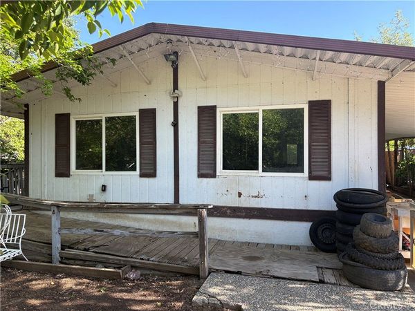6894 La Helena, Lucerne, CA 95458