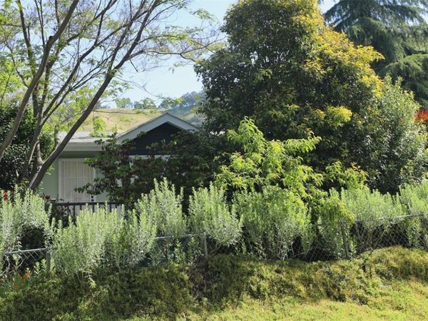 6894 La Helena , Lucerne, CA 95458