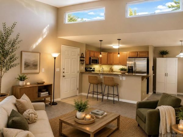 5252 Balboa Arms Dr, Unit 280, San Diego, CA 92117