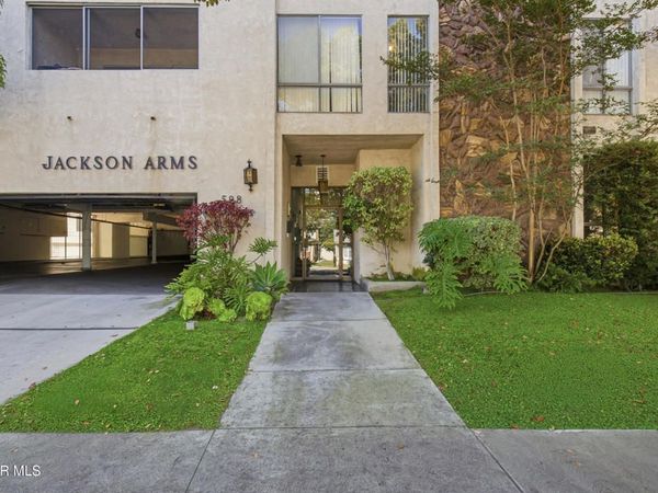 528 N Jackson Street , Unit 303, Glendale, CA 91206