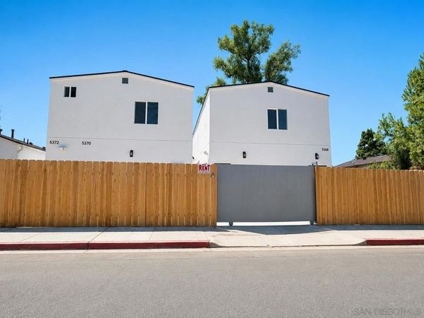 5370 Nutmeg St , Oak Park, CA 92105