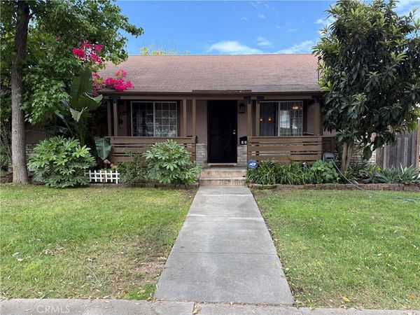 830 N Olive , Alhambra, CA 91801