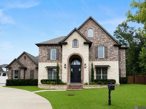 9835 Sedgewick Ct, Baton Rouge, LA 70809