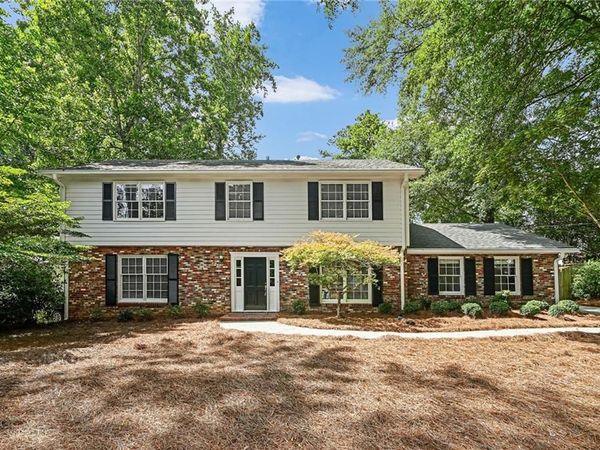 4696 Devonshire Road, Atlanta, GA 30338