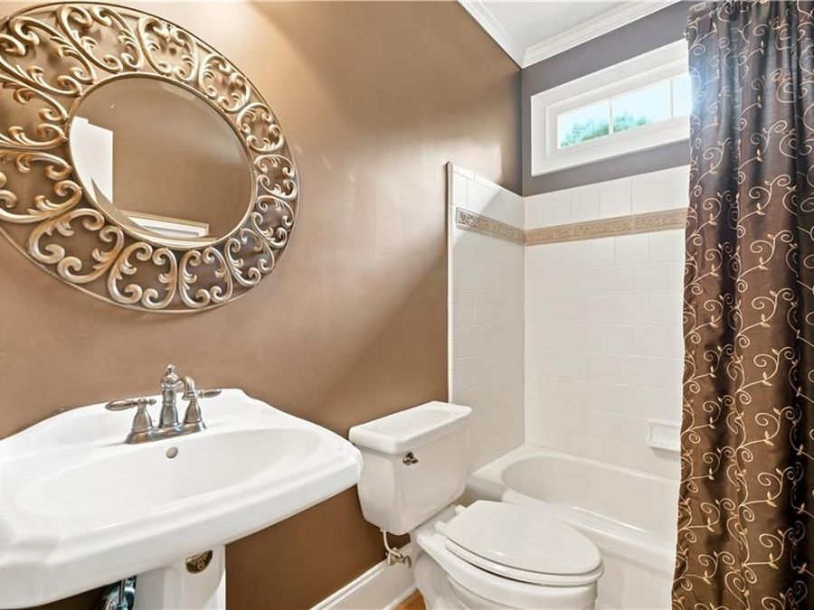 Property Image 32
