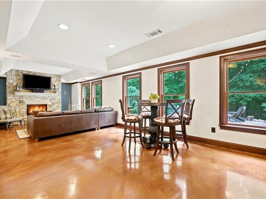 Property Image 60