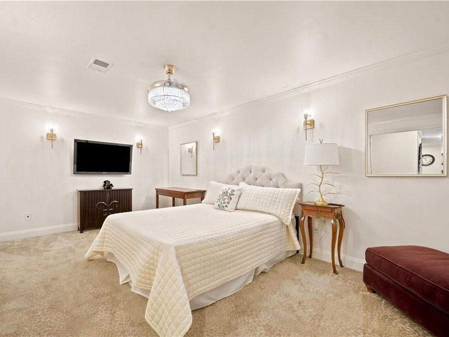 Property Image 62