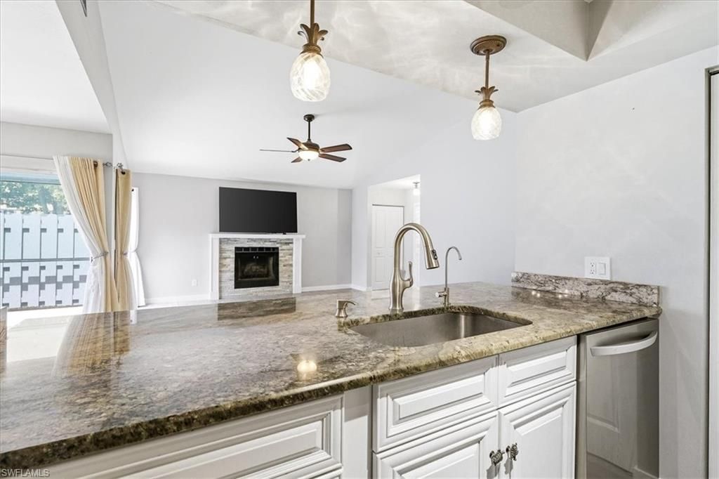 6238 Timberwood Cir, Unit 109, Fort Myers, FL 33908 Photo