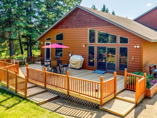16960 Skyview Drive NW, Bemidji, MN 56601