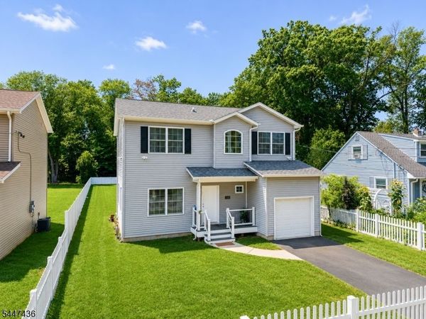 158 Woodland Ave, Ewing, NJ 08638