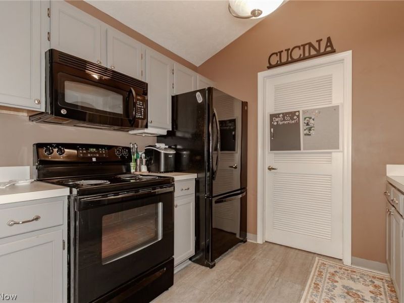 7232 Channing Lane, Concord Township, OH 44060 Photo 9