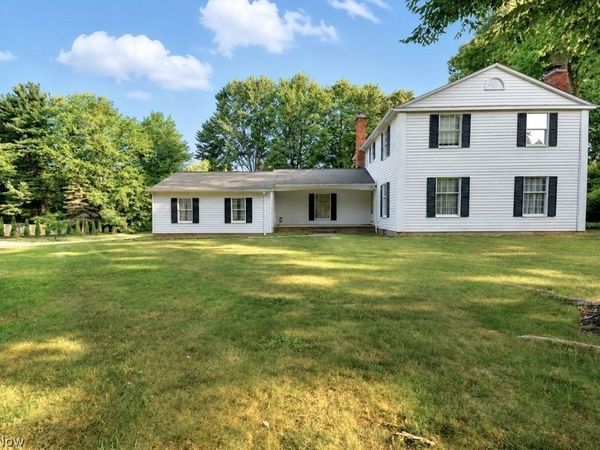 9237 Creekwood Drive , Mentor, OH 44060
