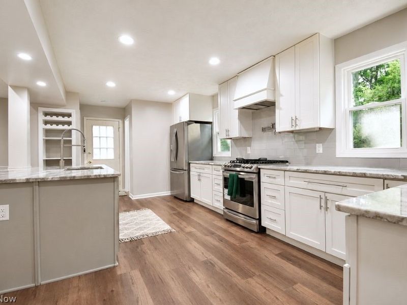 9237 Creekwood Drive, Mentor, OH 44060 Photo 24