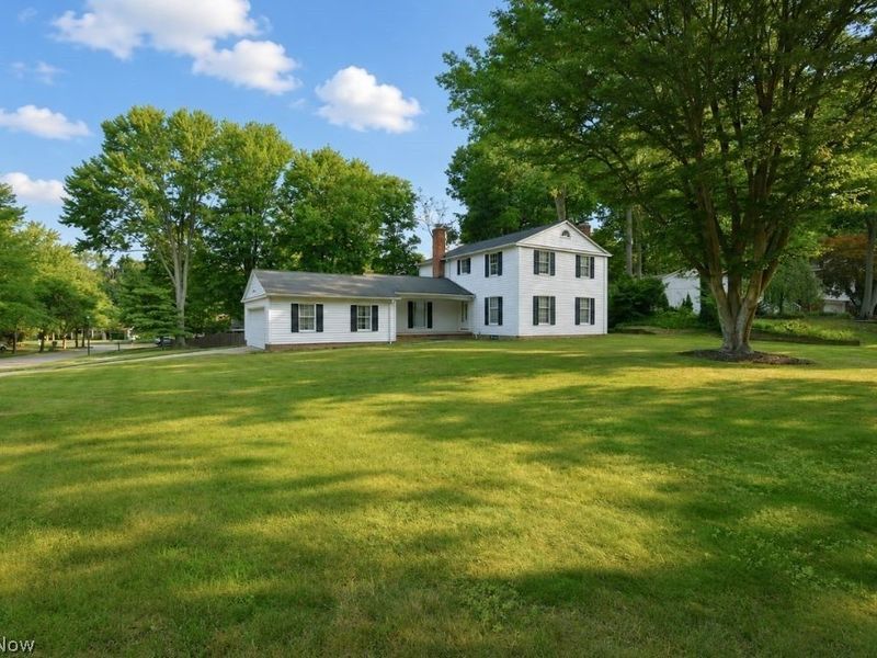 9237 Creekwood Drive, Mentor, OH 44060 Photo 3