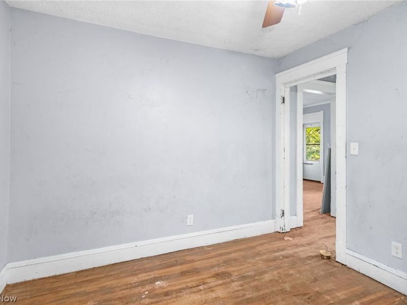 4357 Torwood Court, Cleveland, OH 44109 Photo 6
