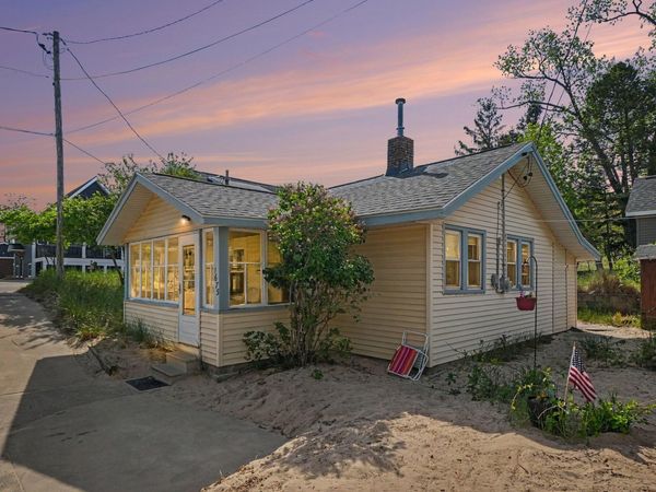 1675 Nelson Street, Muskegon, MI 49441