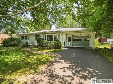 4 E Meadow Lane, Frewsburg, NY 14738