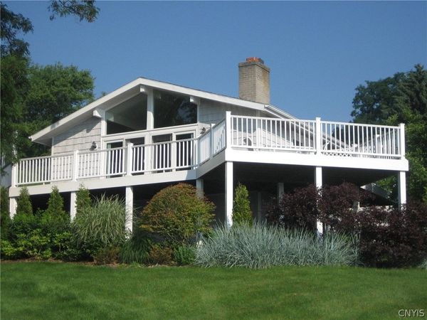 2139 Terrace Lane S, Skaneateles, NY 13152