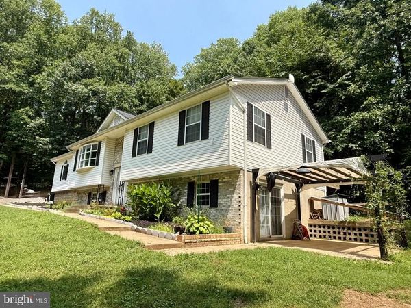 3745 HUNTING CREEK ROAD , HUNTINGTOWN, MD 20639
