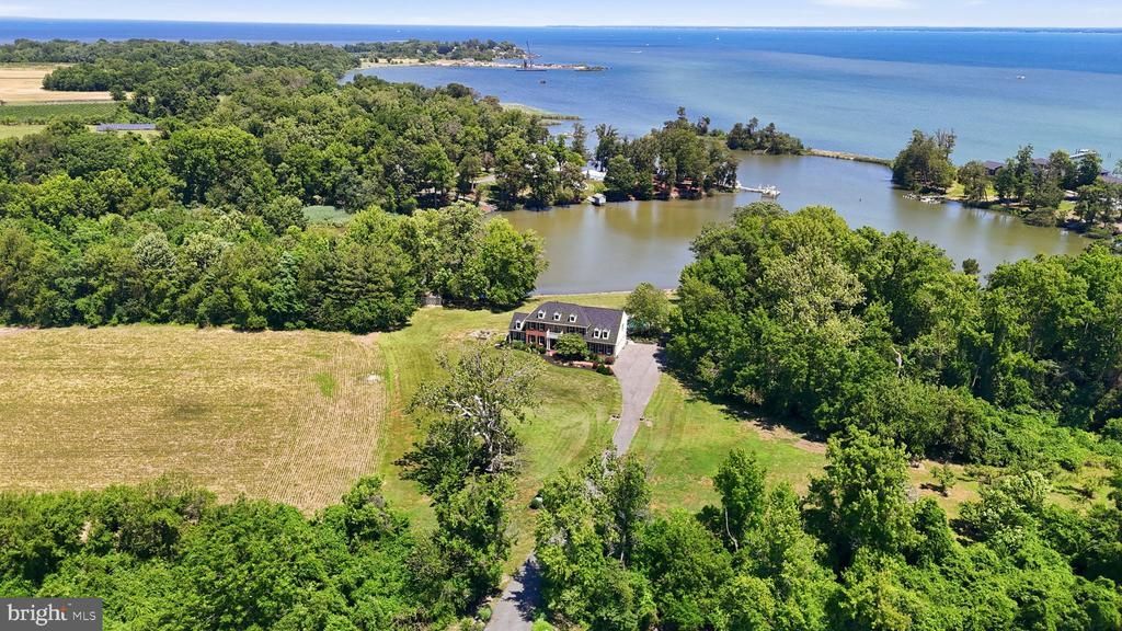 1810 LOVE POINT ROAD , STEVENSVILLE, MD 21666