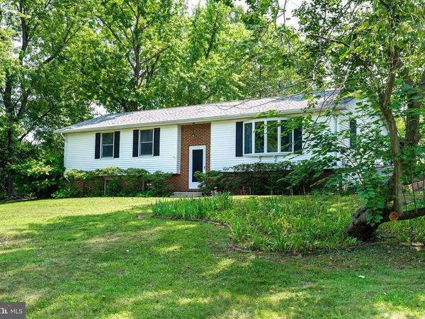 200 MANOR AVENUE , CHESTERTOWN, MD 21620