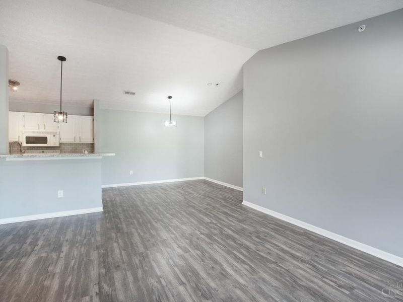 7736 scioto Court, Unit 315, West Chester, OH 45069 Photo 9