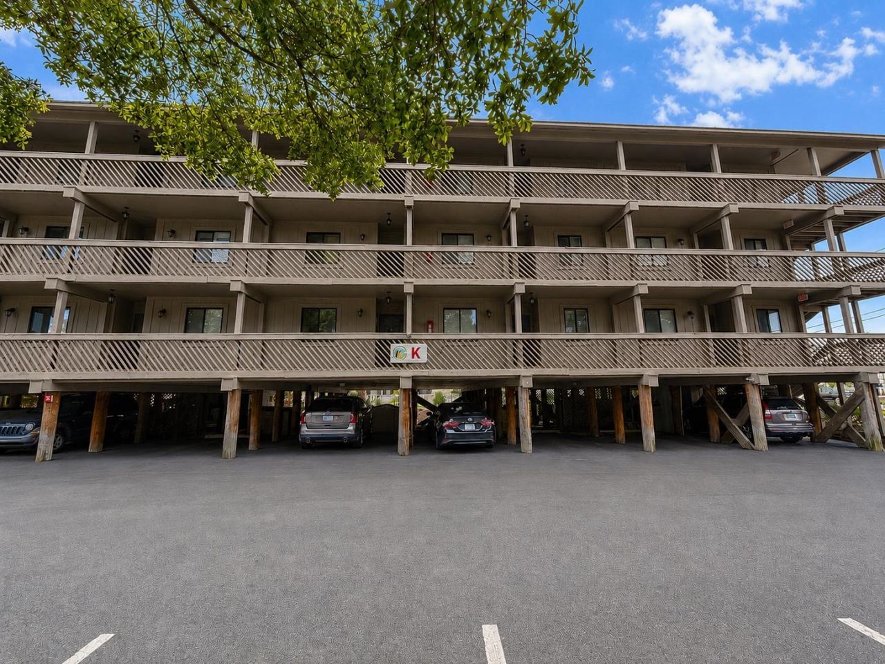 200 Maison Dr.  Photo 29