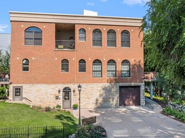 3125 Inglewood Avenue S, Unit 202, Saint Louis Park, MN 55416