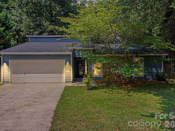 9201 Aylesbury Lane, Mint Hill, NC 28227