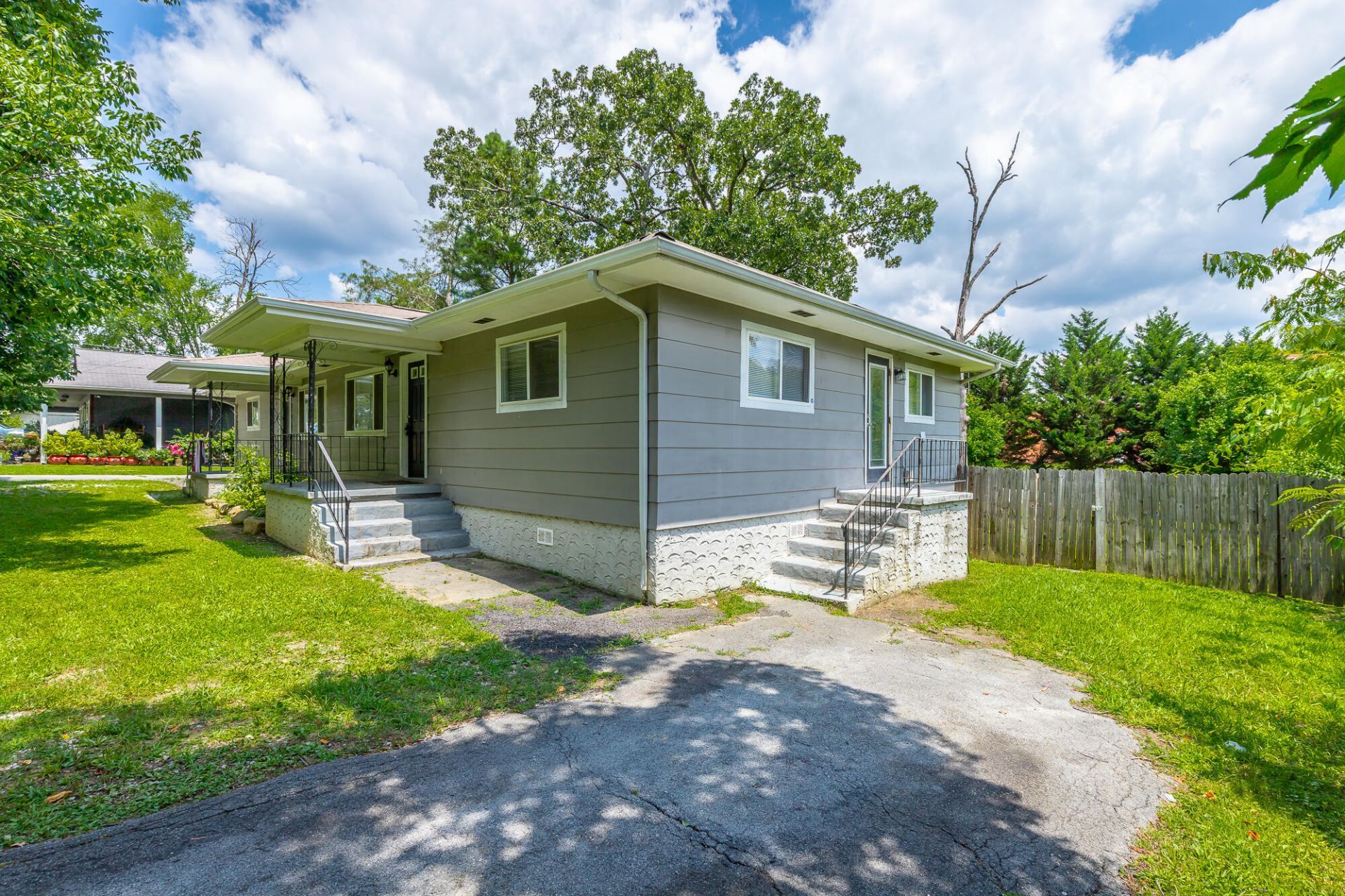 2806 Silverdale Road, Chattanooga, TN 37421 Main Photo