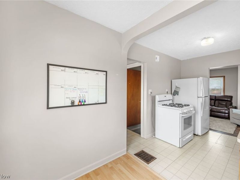 4701 Bader Avenue, Cleveland, OH 44109 Photo 17