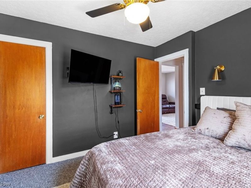 4701 Bader Avenue, Cleveland, OH 44109 Photo 3