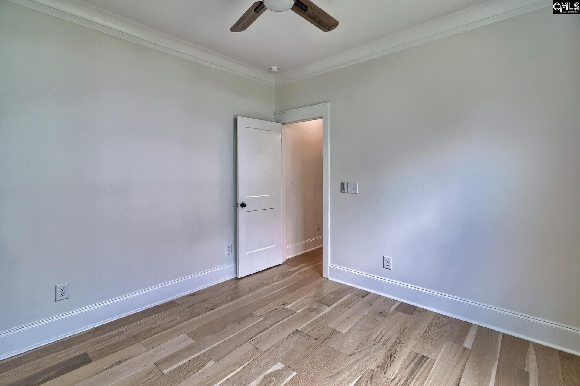 211 Clayborn Drive Photo 34