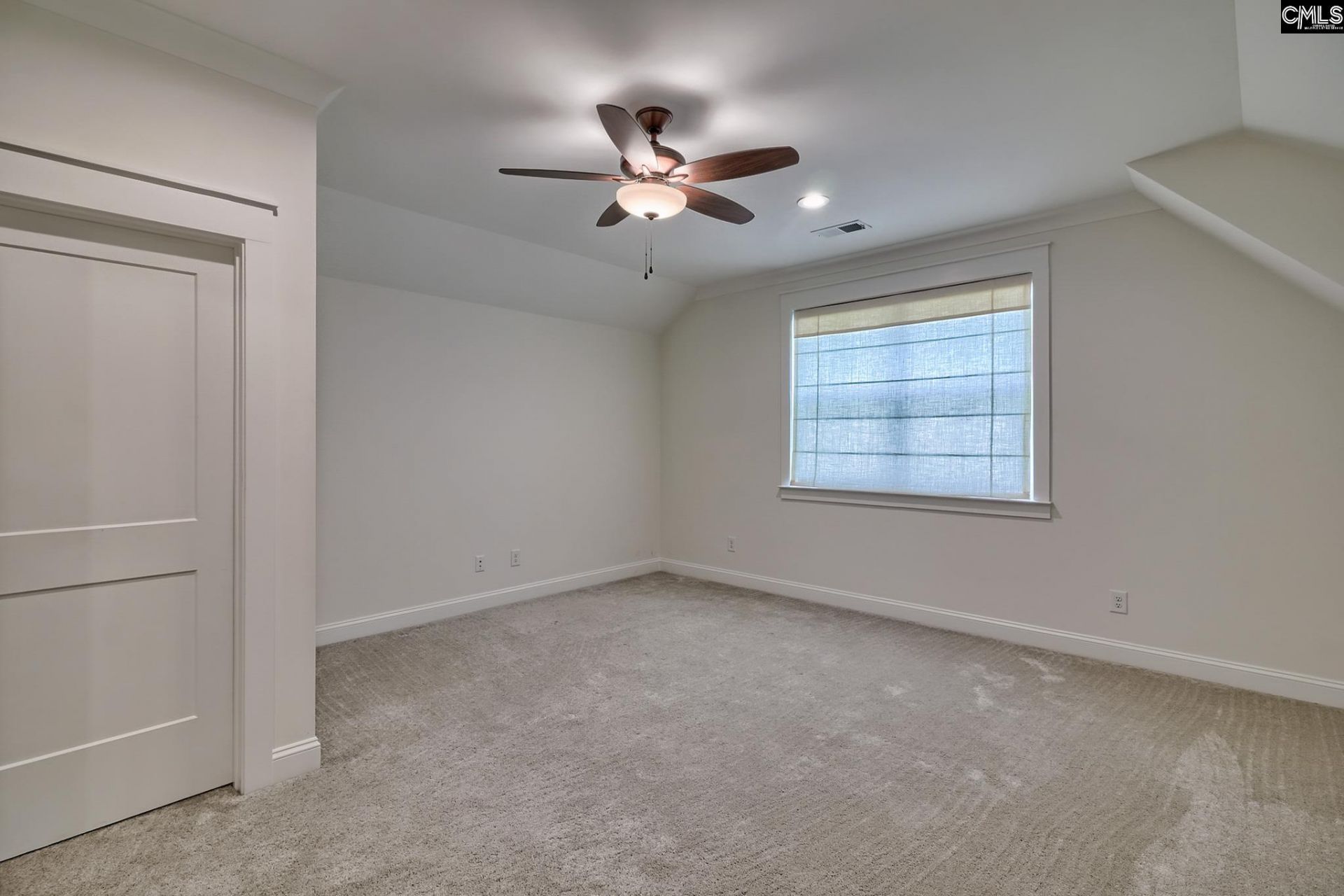 211 Clayborn Drive Photo 39