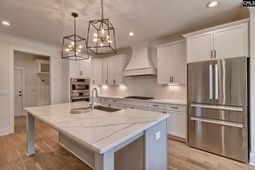 211 Clayborn Drive photo 4