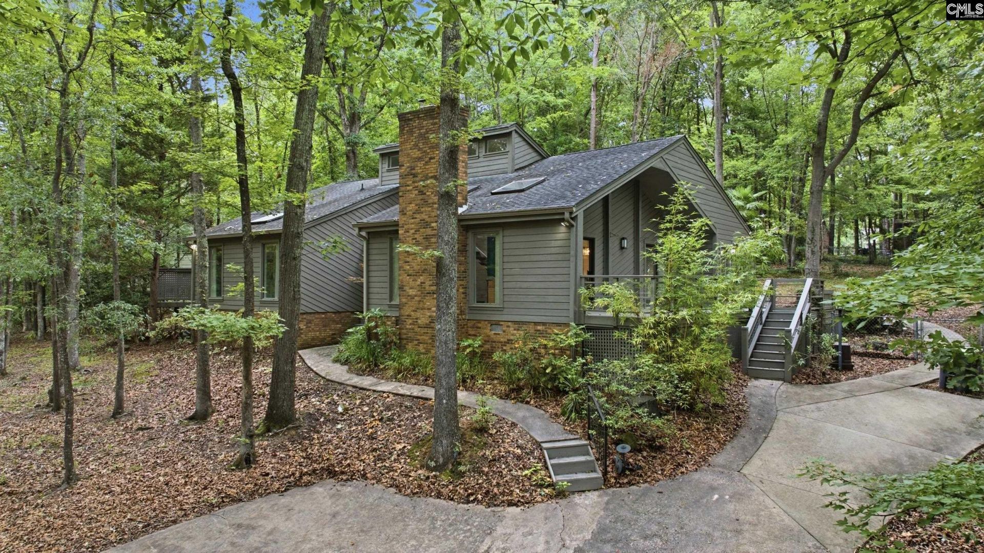 2109 Cedarbrook Court Photo 2