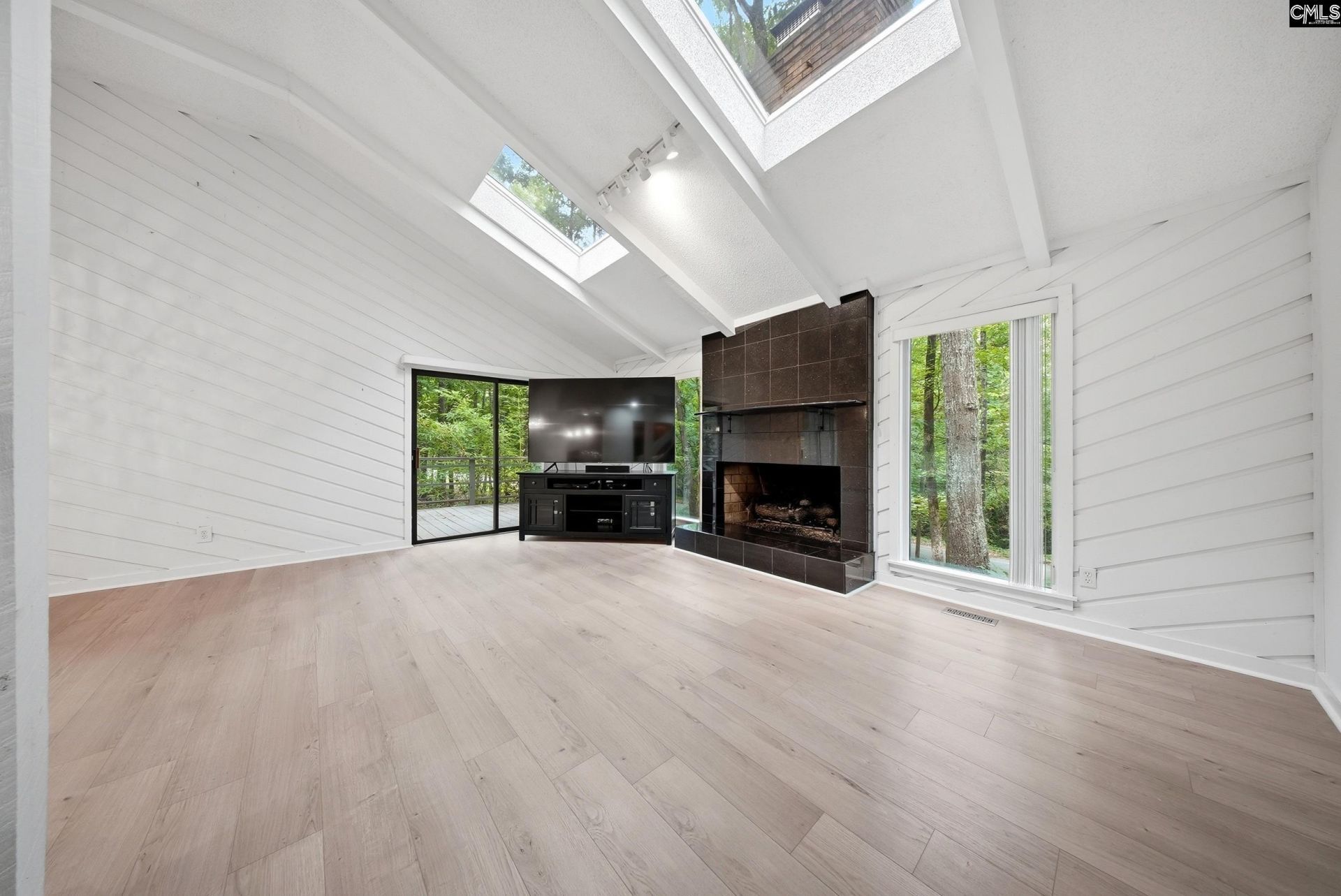 2109 Cedarbrook Court  Photo 7