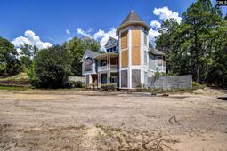 141 Browning Court  photo 4