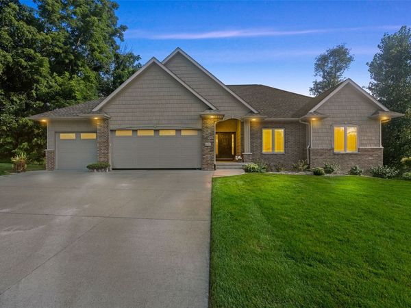 4920 Misty Morning Court SW, Cedar Rapids, IA 52404