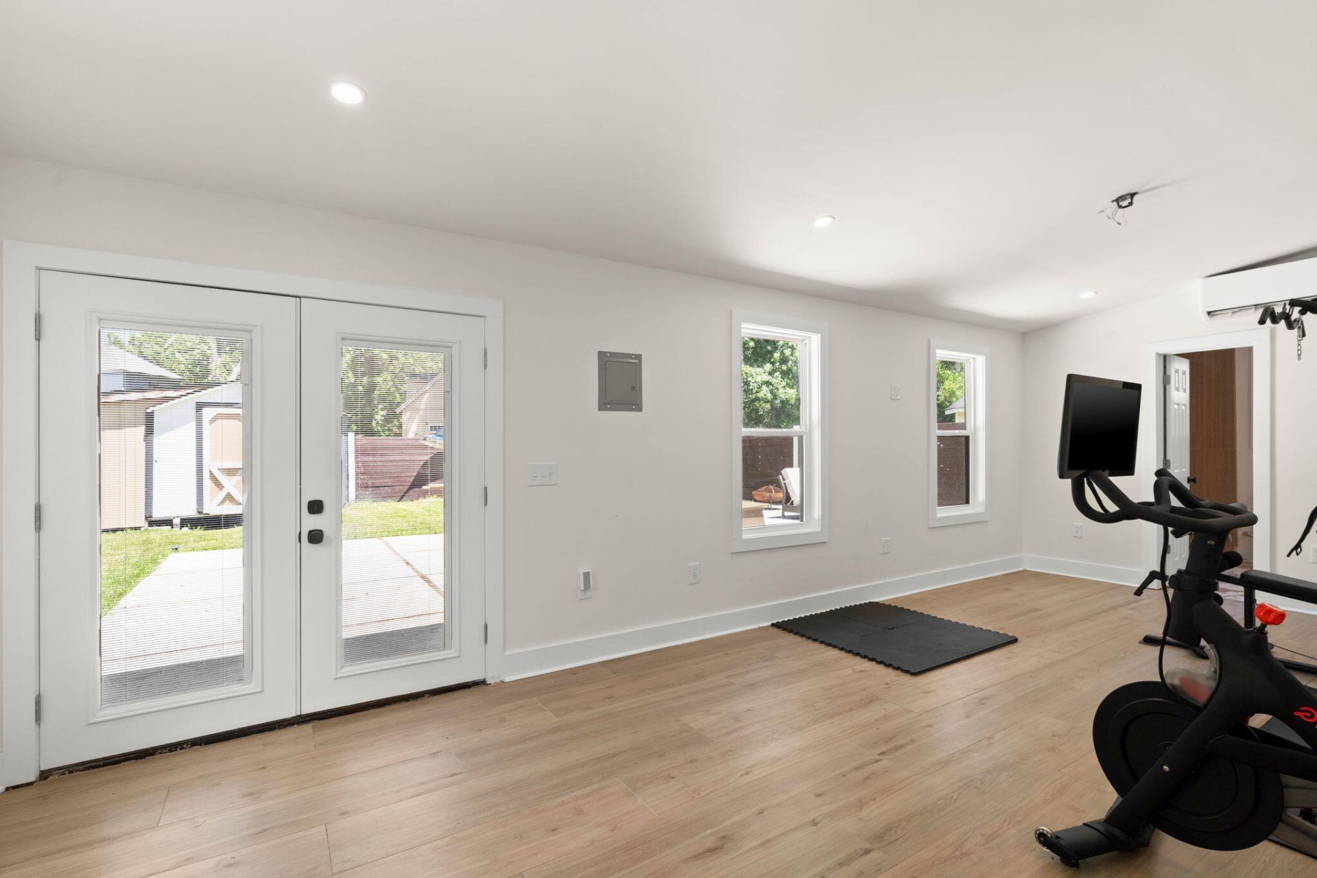 31 Woodleaf Court Photo 17