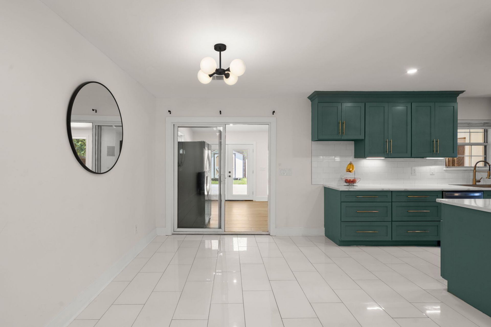 31 Woodleaf Court Photo 9