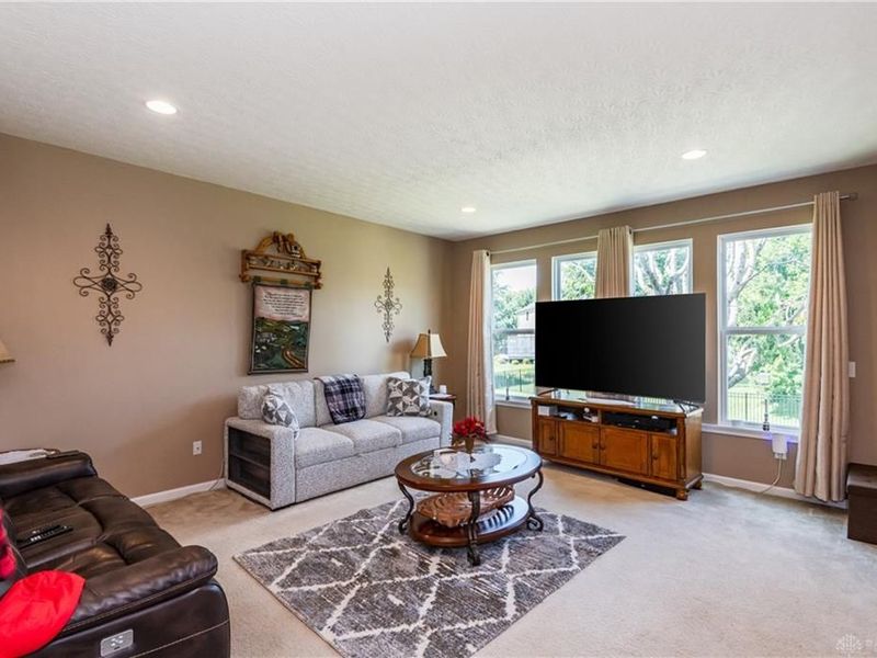 6590 Thistle Grove, Morrow, OH 45152 Photo 8