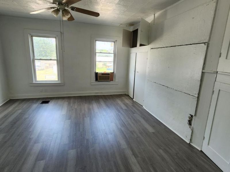 609 Main, Felicity, OH 45120 Photo 10